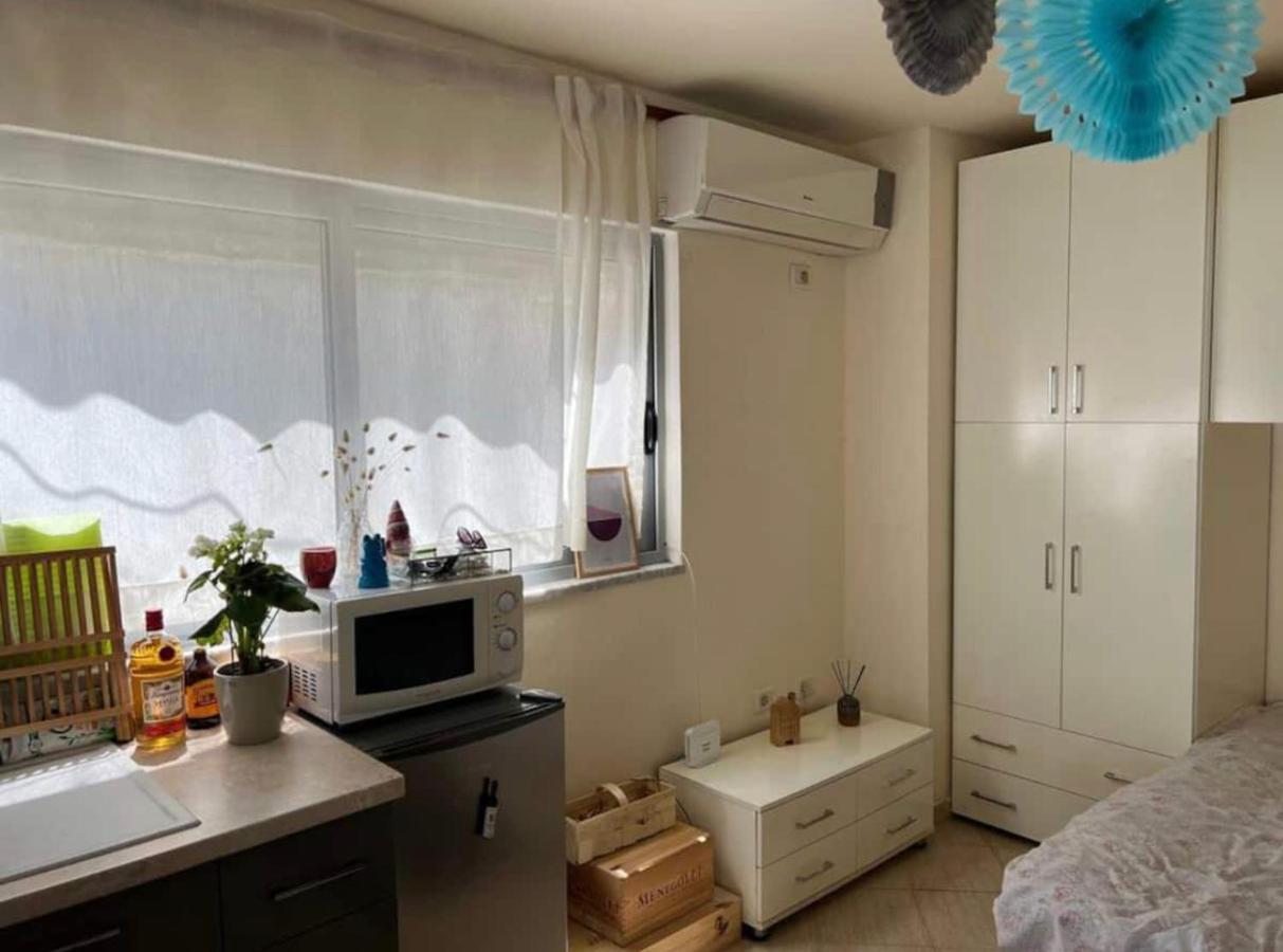 Brilant Studio Apartment City Center تيرانا المظهر الخارجي الصورة